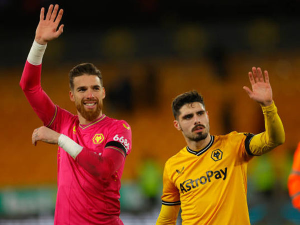 Gary O'Neil Sampaikan Kabar Terbaru Kebugaran Jose Sa dan Pedro Neto