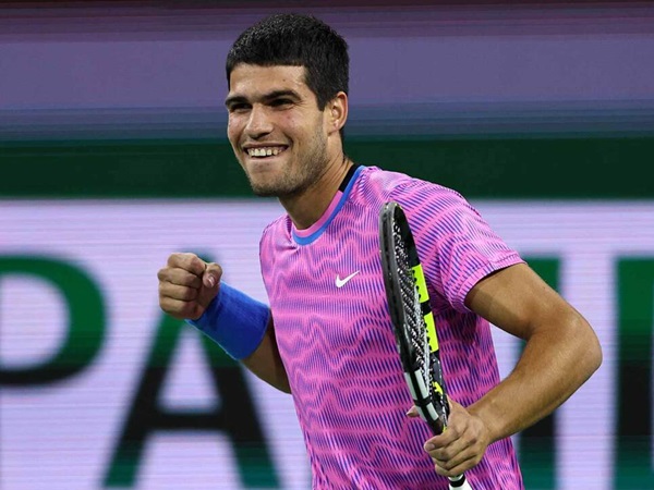 Awali Usaha Pertahankan Gelar Di Indian Wells, Carlos Alcaraz Susah Payah Atasi Matteo Arnaldi