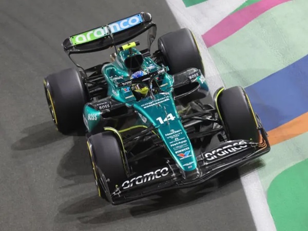 Fernando Alonso Merasa Puas Finis Posisi Kelima di Arab Saudi
