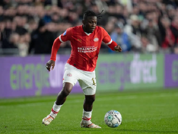 Johan Bakayoko menarik perhatian Chelsea