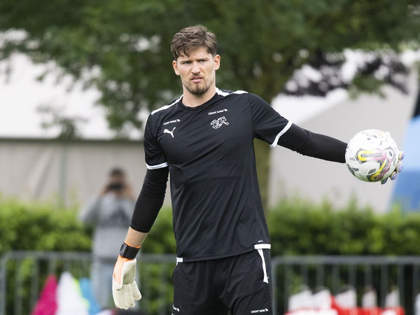 Gregor Kobel