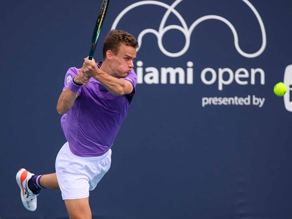 Luca Van Assche Cetak Sejarah Usai Awali Miami Open