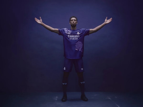 Real Madrid Pamerkan Jersey Keempat Jelang Lawan Athletic Club