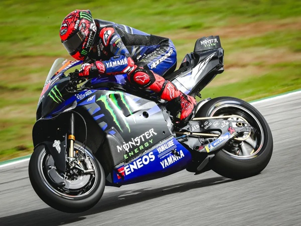 Tim Yamaha Tampil Mengejutkan di MotoGP Portugal