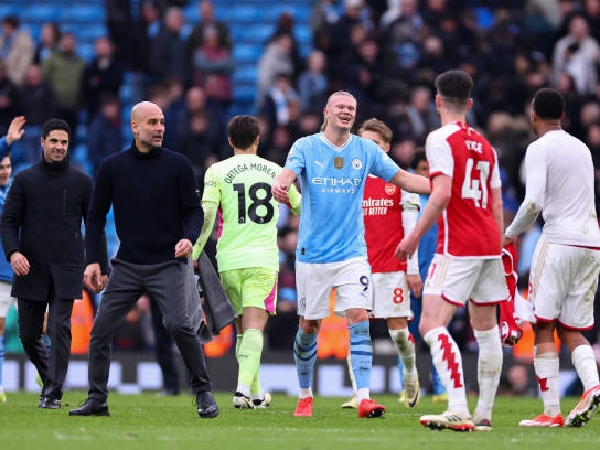 Arsenal dan Manchester City bermain imbang tanpa gol di Etihad Stadium