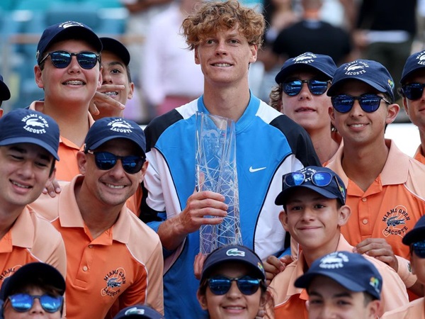 Bagi Sang Pelatih, Tak Adil Bandingkan Jannik Sinner Dengan Petenis Terbaik Sepanjang Masa