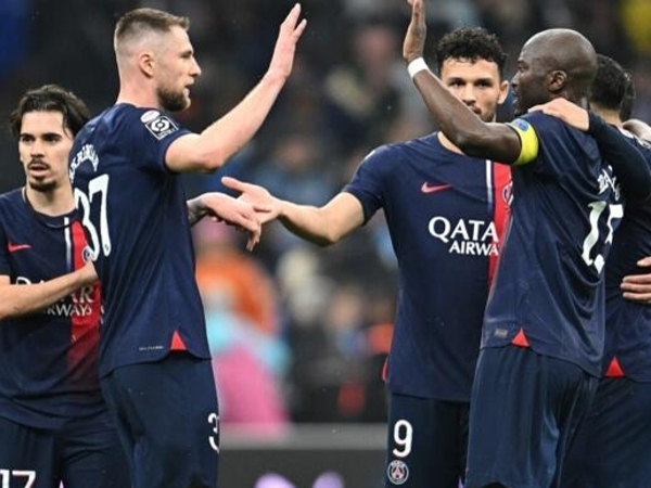 PSG meraih kemenangan 2-0 atas Marseille di laga Le Classique