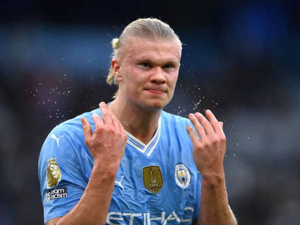 Tak Berkutik Lawan Arsenal, Erling Haaland Seperti Striker Klub Medioker