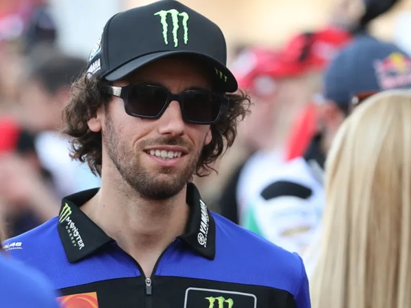 Alex Rins Mengaku Butuh Setingan Motor yang Beda