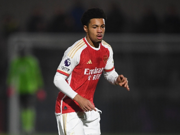 Ethan Nwaneri baru saja menandatangani kontrak profesional dengan Arsenal