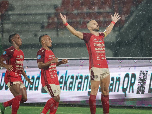 Penyerang Bali United, Ilija Spasojevic