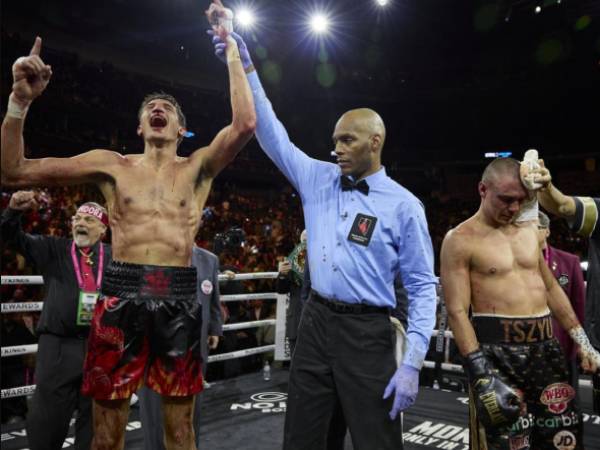 Tim Tszyu (kanan) harus mengakui kekalahan dari Sebastian Fundora. (Foto: PBC)