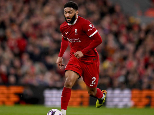 Hadapi Liverpool, Joe Gomez Prediksi Manchester United Bermain Menyerang
