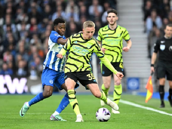 Brighton mengeksploitasi bek kiri Arsenal, Oleksandr Zinchenko