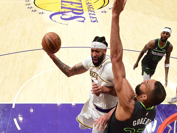 Anthony Davis Diyakini Bakal Bermain Saat Lakers Lawan Warriors