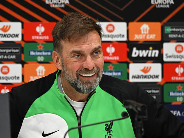 Jordan Henderson Jadi Sorotan, Jurgen Klopp Tidak Puas Dengan Reporter Ini
