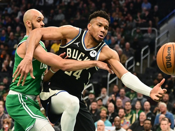 Milwaukee Bucks Hajar Celtics Saat Antetokounmpo Alami Cedera