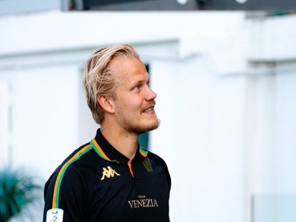 Striker incaran Lazio