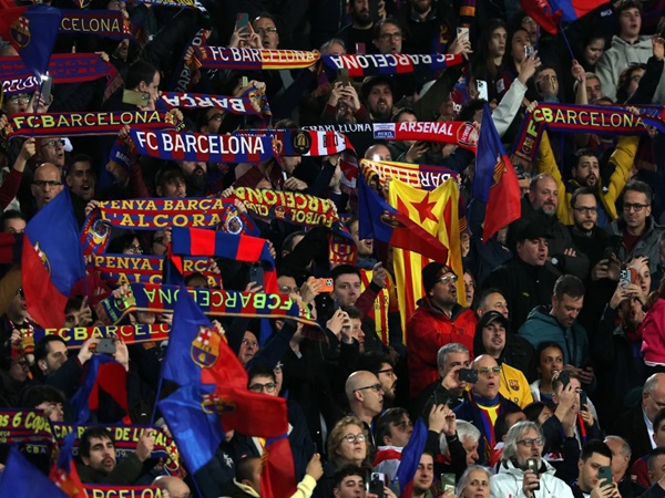 Fans Barcelona Siap Berikan Tekanan ke Tim PSG