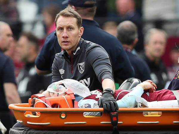 West Ham United Beri Update Cedera Kepala yang Dialami George Earthy