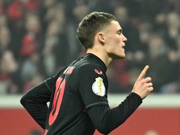 Bayer Leverkusen Tegaskan Pemain Bidikan Barcelona Bakal Bertahan