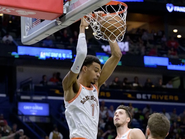 Victor Wembanyama Kembali Bikin Statitik yang Menakjubkan