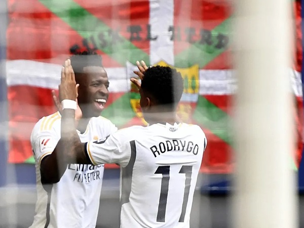 Gelandang Fulham Bahas Perbedaan Rodrygo dan Vinicius