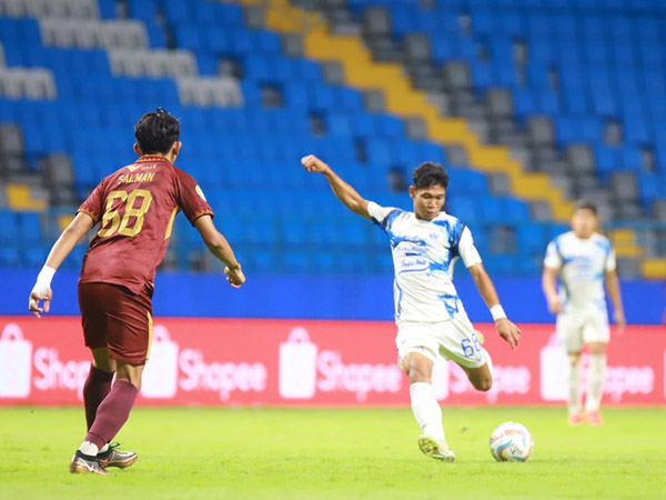 Gelandang PSIS Semarang, Tri Setiawan