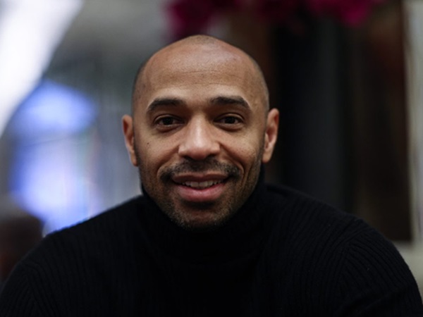 Thierry Henry Mengecam Ronald Araujo dan Joao Cancelo