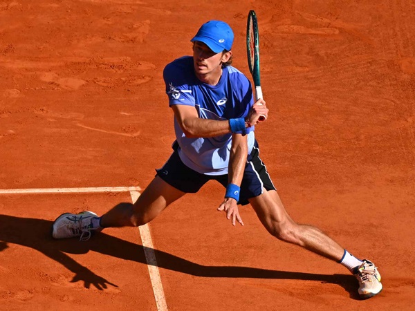 Alex De Minaur Akhiri Usaha Rafael Nadal Di Barcelona