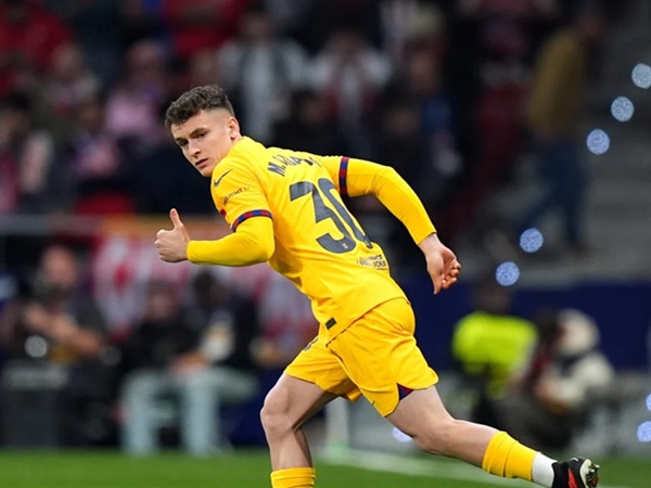 Barcelona sedang Negosiasikan Kontrak Baru dengan Casado