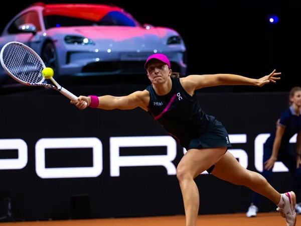Eleminasi Elise Mertens, Iga Swiatek Belum Terpatahkan Di Stuttgart