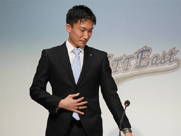 Putuskan Pensiun, Kento Momota Akui Tak Mampu Bersaing Di Level Top Dunia