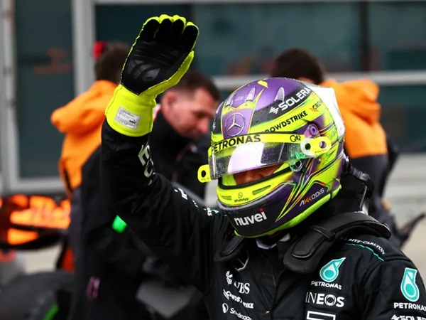 Lewis Hamilton Senang dengan Peningkatan Mercedes