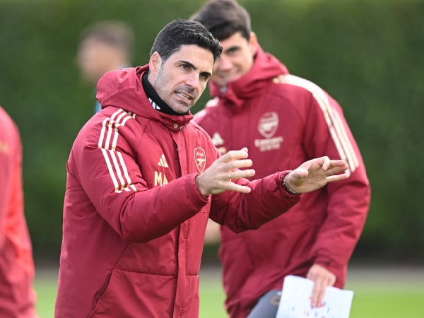 Manajer Arsenal, Mikel Arteta