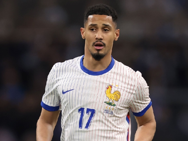 William Saliba belum menjadi andalan di tim nasional Prancis