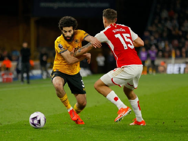 Arsenal mengincar bek kiri Wolves, Rayan Ait-Nouri