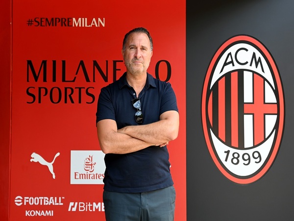 Gerry Cardinale menegaskan dirinya tidak memiliki niatan untuk menjual saham mayoritas AC Milan dalam waktu dekat / via Getty Images