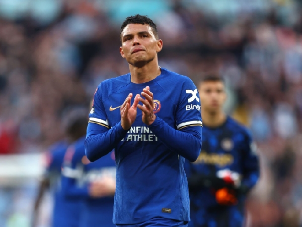 Thiago Silva tampaknya akan berpisah dengan Chelsea