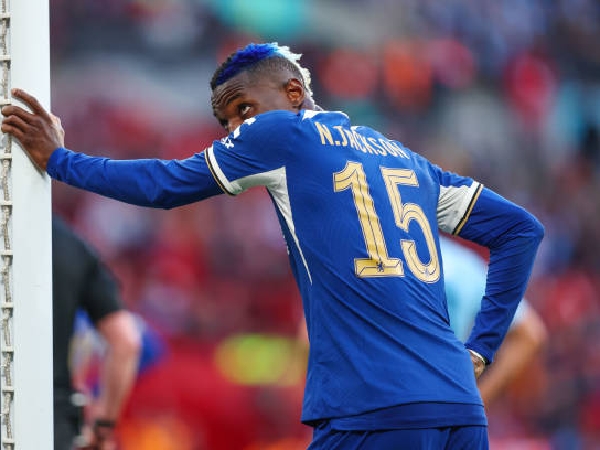 Nicolas Jackson melewatkan sejumlah peluang saat Chelsea kalah dari Manchester City