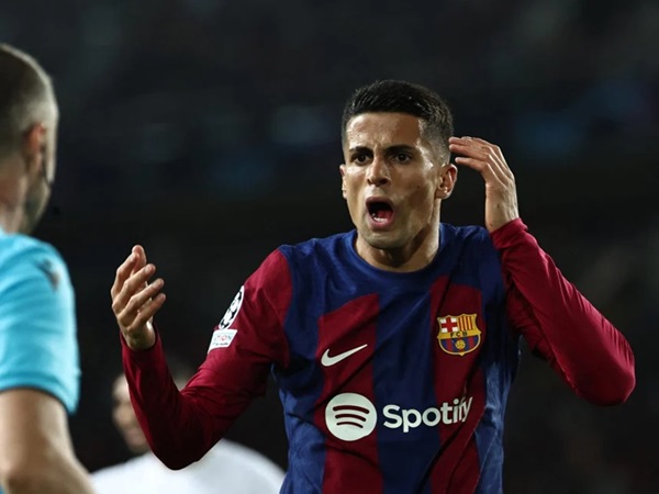 Joao Cancelo Kembali Dikritik Setelah Barcelona Dikalahkan Real Madrid