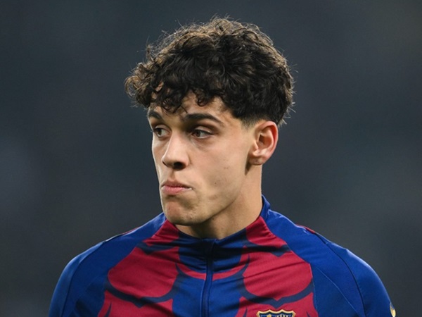 Bek Muda Barcelona Bakal Dapat Kesempatan Bermain