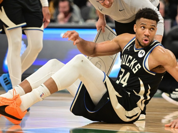 Giannis Antetokounmpo Bisa Tak Bermain Lebih Lama
