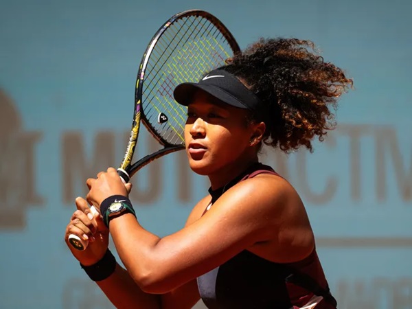 Naomi Osaka Klaim Kemenangan Pertama Di Clay-Court Sejak Musim 2022 Di Madrid