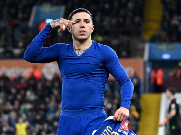 Enzo Fernandez menjalani operasi cedera pangkal paha