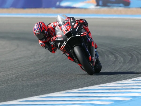 Maverick Vinales Tidak Tahu Penyebab Terjatuh di Sesi Latihan Kedua