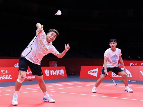 Piala Uber 2024: Tim Tunggal Putri Indonesia Lakukan Adaptasi Lapangan