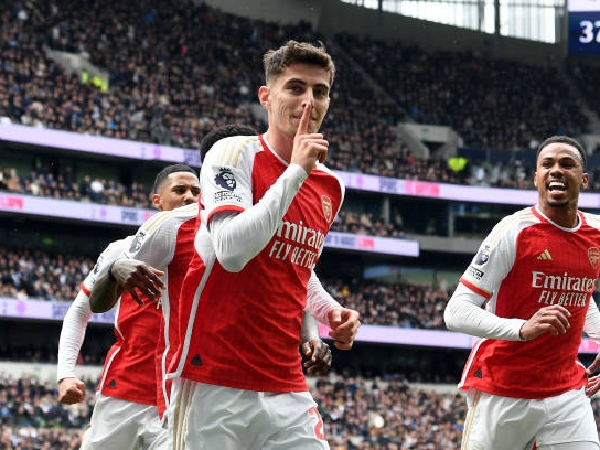 Kai Havertz memberikan satu gol dan satu assist saat Arsenal mengalahkan Tottenham 3-2