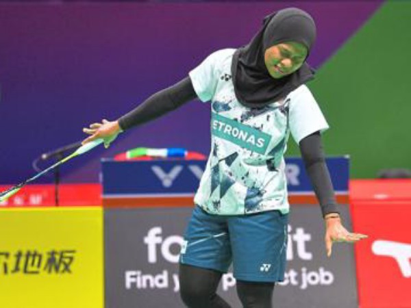 Fans Malaysia Bully Siti Nurshuhaini Yang Tampil Buruk di Piala Uber 2024