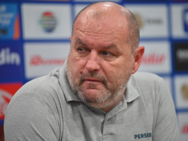 Pelatih Persib, Bojan Hodak